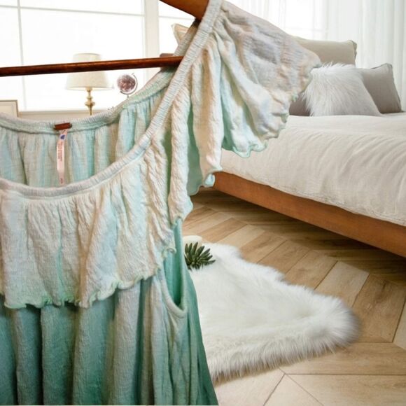 FREE PEOPLE CORA LEE TIE DYE DIP OMBRE MINT SEA GREEN OFF SHOULDER RUFFLE TOP - Picture 4 of 9